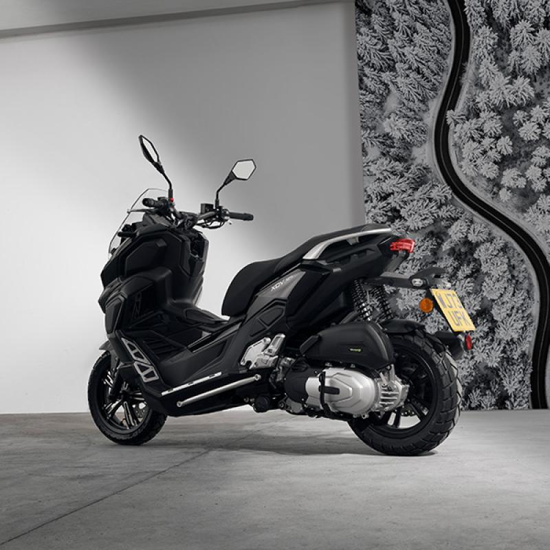 Lexmoto XDV 125 E55 | 125 cc Adventure Scooter – LED, Keyless